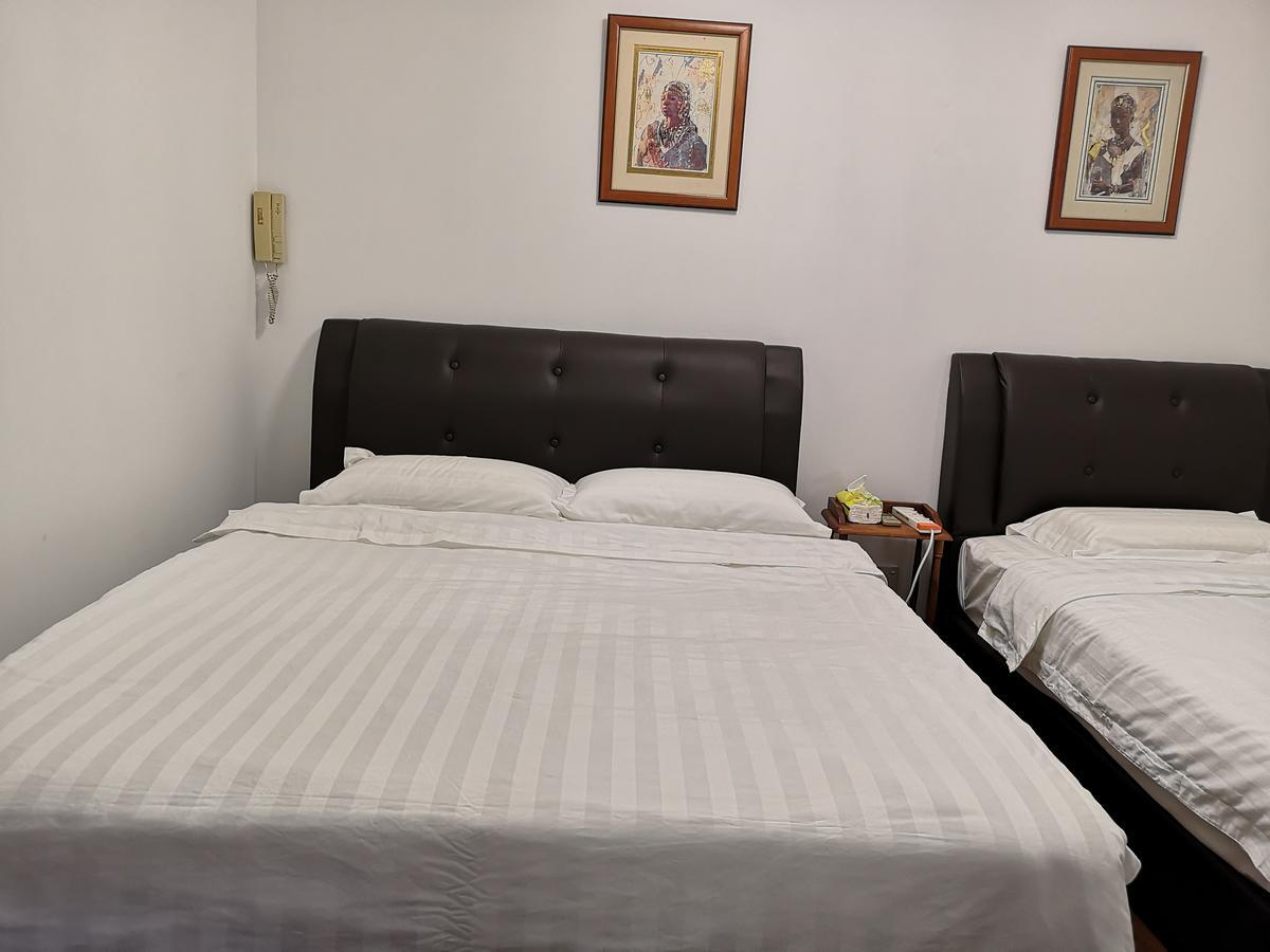 コタキナバル Marina Court Luxury Penthouseアパートホテル エクステリア 写真